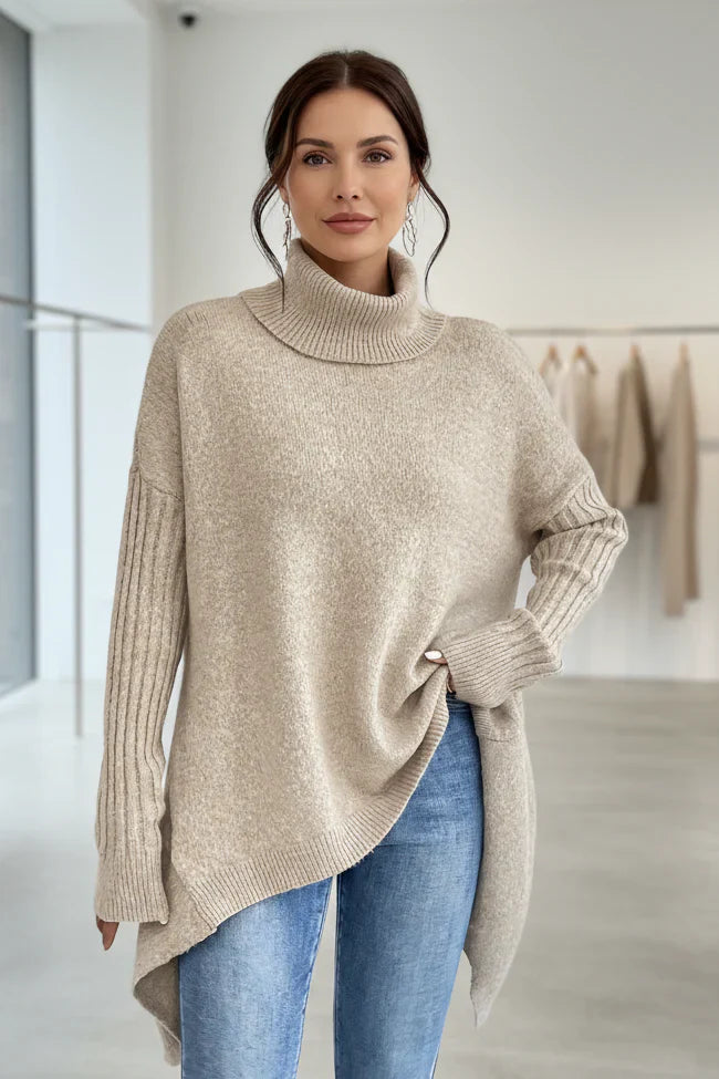 Brigitte - Cozy Oversized Turtleneck
