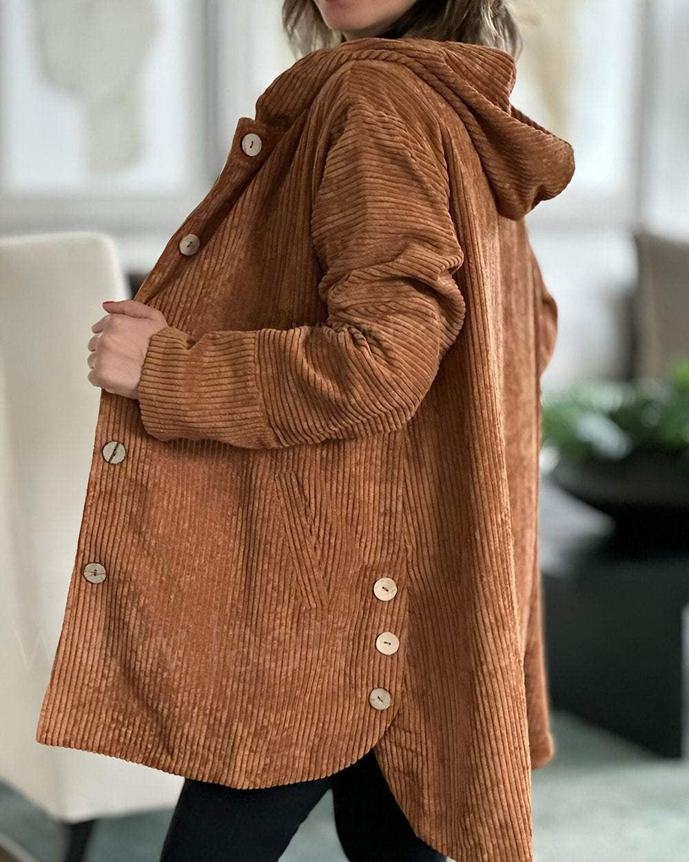 Amélie | Cozy Bordeaux Corduroy Coat