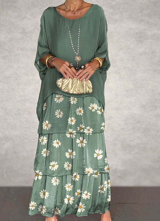 AMALIA | ELEGANT FLOWING MAXI DRESS